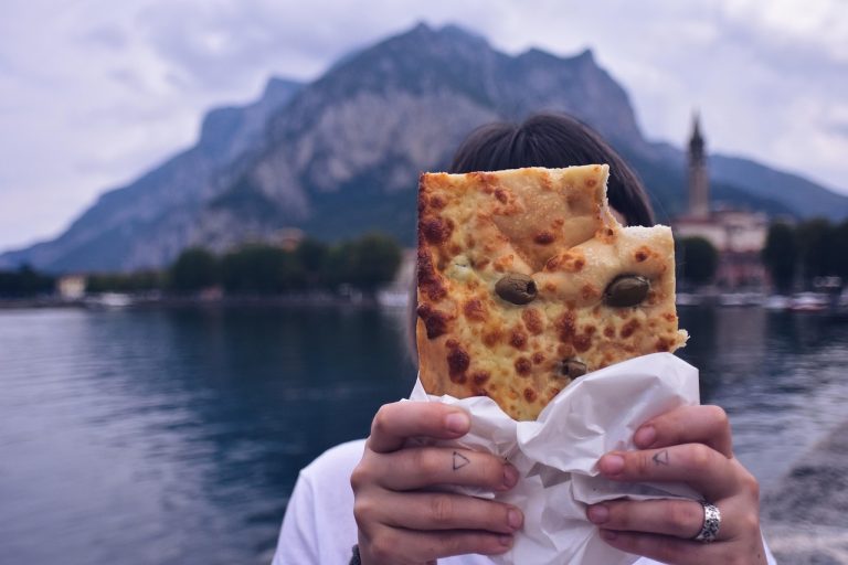 cand e ziua indragostitilor 2026