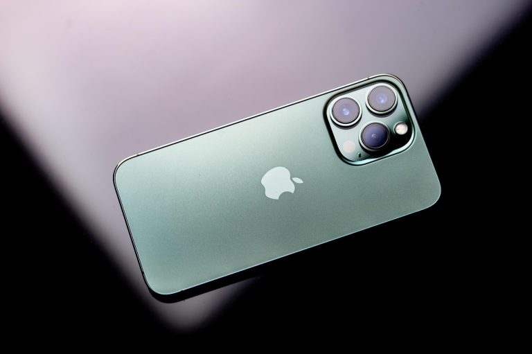 cum resetezi un iphone